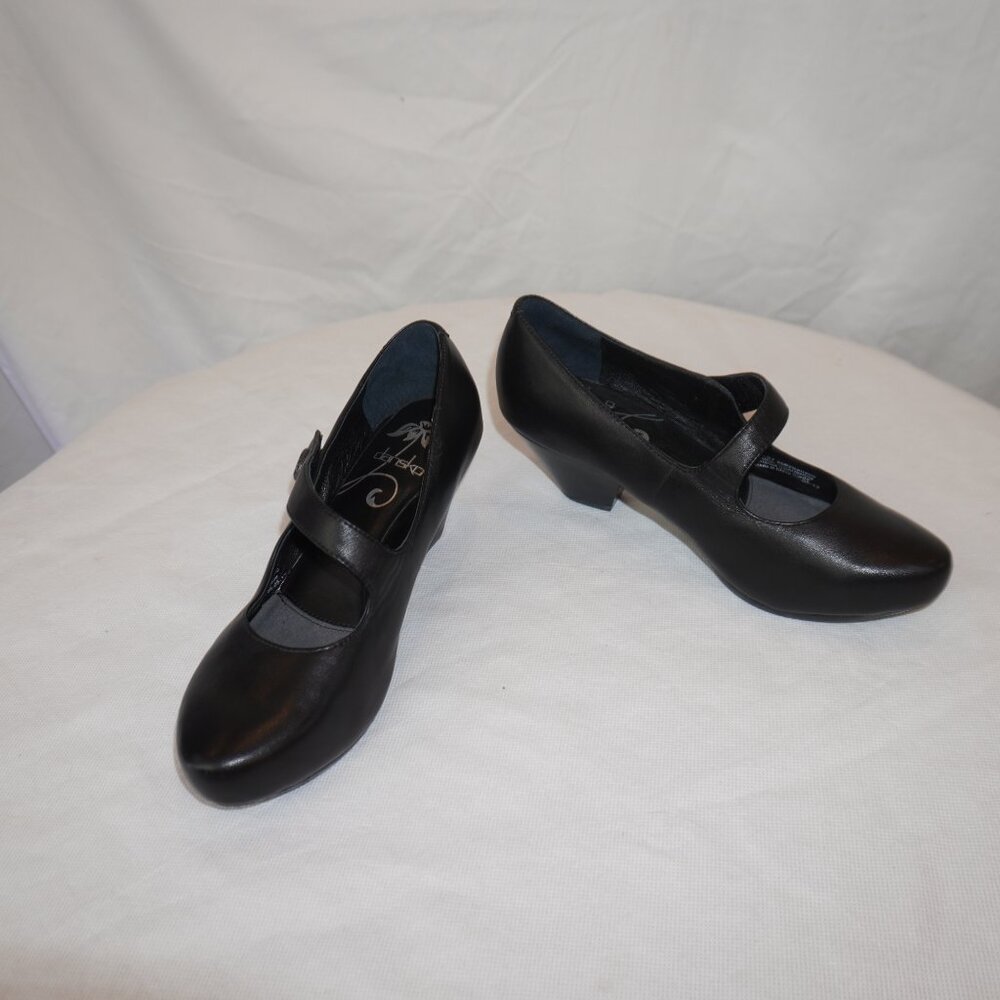 Dansko Black Leather Mary Jane Asymmetrical Strap Block Heels EU 37 6.5/7 - Picture 9 of 13